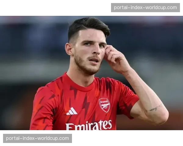 战术板:解析阿森纳近期定位球战术变化,富安健洋成为新进攻威胁点 战术板:解析阿森纳近期定位球战术变化,富安健洋成为新进攻威胁点